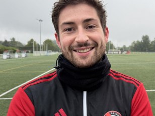 EpG_BEEWEAAplp8.jpg_large