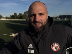 EpG_BEEWEAAplp8.jpg_large